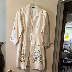 Embroidered Floral Cream Nightgown